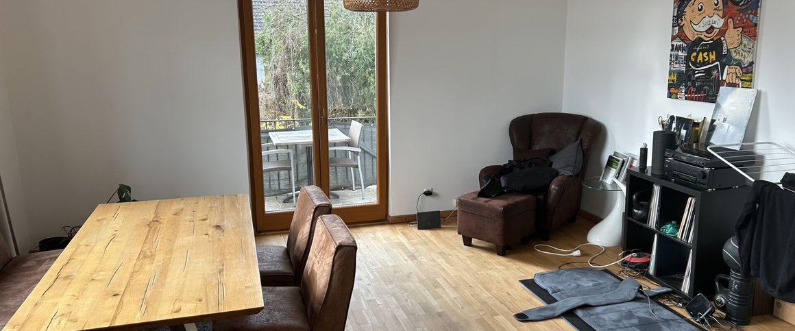 Charmante 4-Zimmer-Wohnung in gepflegter Altbauvilla - Photo 1