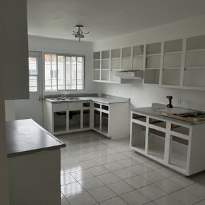 51/2 à Louer - Photo 2