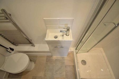 Connaught Road, Reading, RG30 - Photo 5