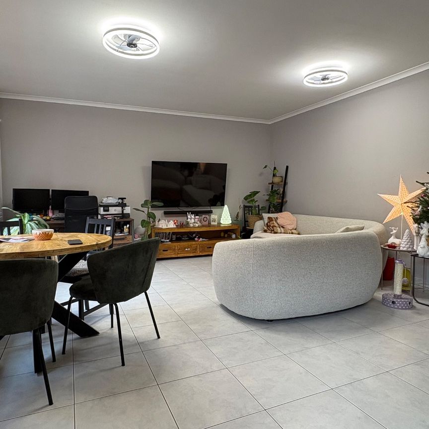 Appartement te huur in Marke - Photo 1