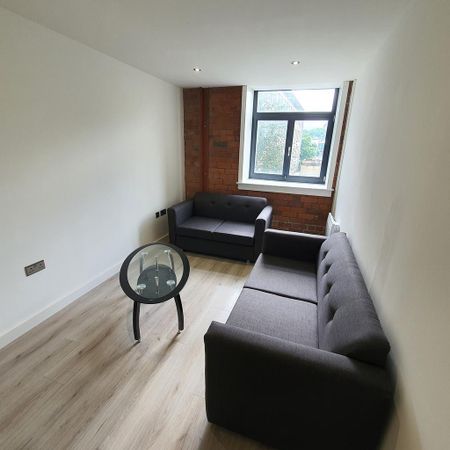 2 bedroom apartment to rent - Photo 2
