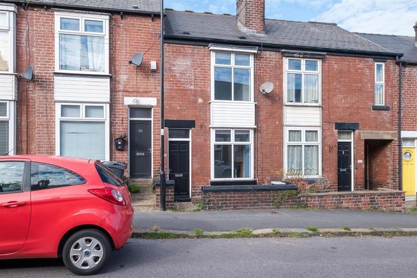 3 bedroom terraced house to rent - Photo 1