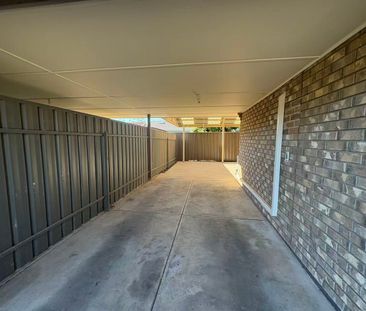 Cozy and Quiet 2-Bedroom Unit in a Safe and Beautiful Community - Photo 2