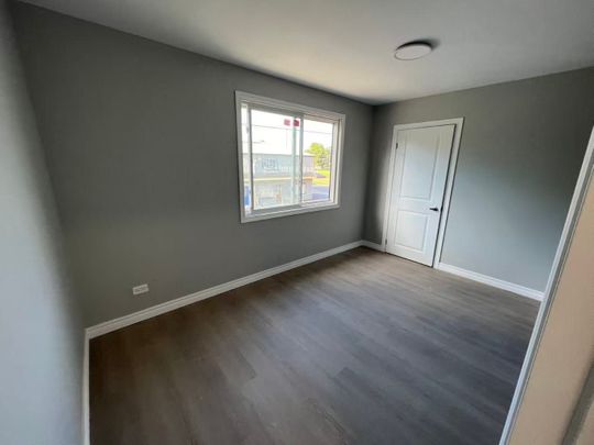 For Lease - 757 Lock Street Unit# Upper, Peterborough, Ontario - Photo 1