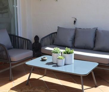 Luxury Apartment for rent in Marbella Del Este, Spain - Photo 2