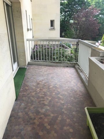 Location Appartement 2 pièces 52m² - Photo 3