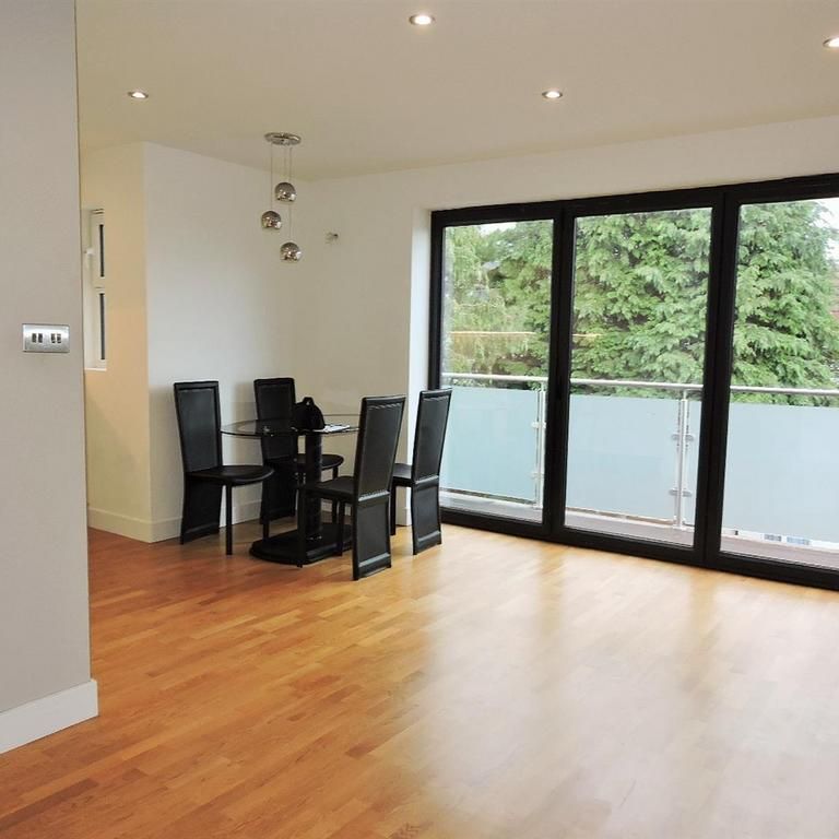 3 bedroom apartment to rent - Photo 1