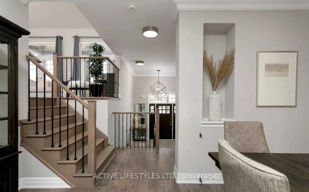 Detached Home For Lease | W9250779 - Photo 1