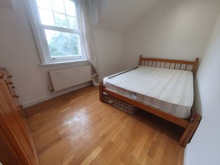 2 Bed Flat, Evering Road, N16 - Photo 5