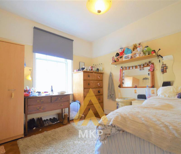 3 bedroom flat to rent - Photo 5