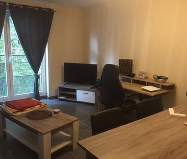 Appartement te huur - Photo 1