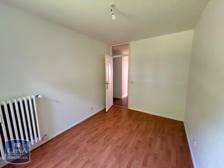 Location Appartement 3 pièces 59m² HELLEMMES LILLE 59260 - Photo 5