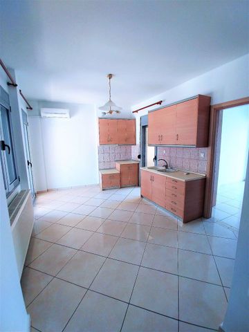 Studio/Γκαρσονιέρα για ενοικίαση - Ελασσόνα, - Φωτογραφία 5