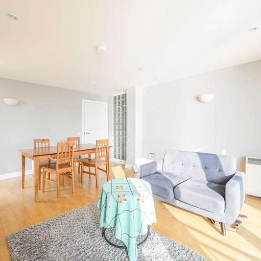 Arran House, Canary Wharf, E14 - Photo 1