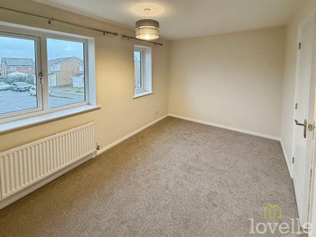 2 bedroom semi-detached house to rent - Photo 4