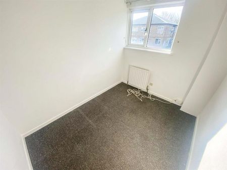 3 BED Terraced House To rent - Photo 4