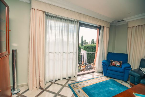 Middle Floor Apartment in Estepona - Foto 1