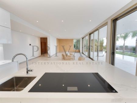 4 room luxury Detached House for rent in Loulé, Distrito de Faro - Photo 4