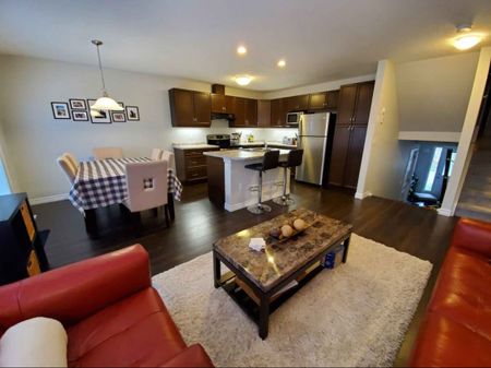 For Lease - 3399 Castle Rock Place Unit# 12, London South, Ontario - Photo 2
