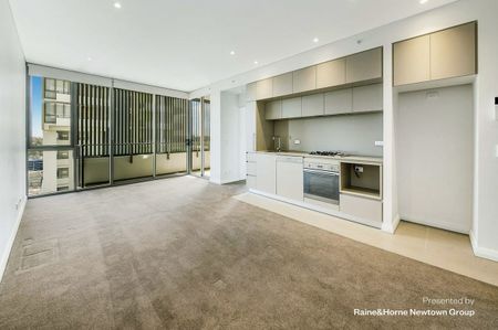 Unparalleled Convenience and Utmost Comfort - Photo 2