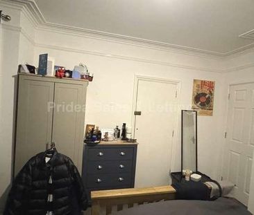 Newcombe Road, Southampton, SO15 - Photo 1