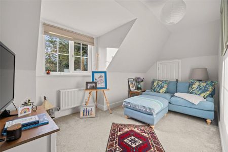 5 bedroom detached house to rent - Photo 5