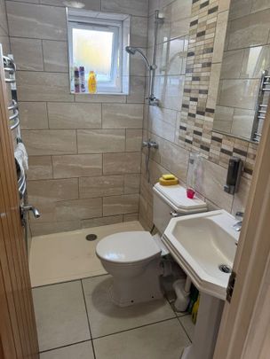 Room in a Shared House, Tennyson Road, E15 - Photo 1