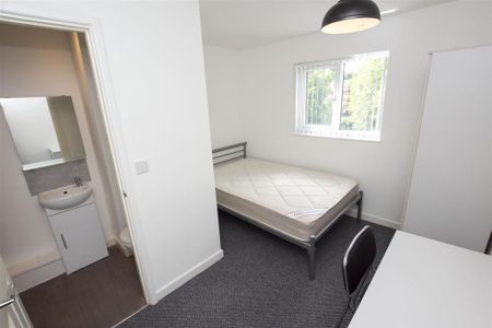 5 bedroom house to rent - Photo 3