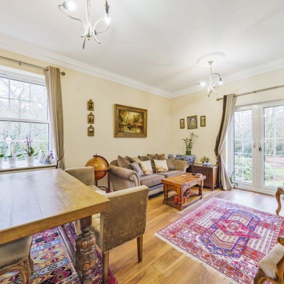 Seven Hills Road, Iver, Buckinghamshire,SL0 - Photo 1