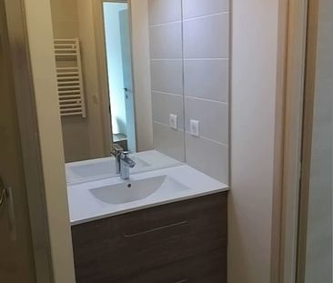 Location Appartement 2 pièces 44m² ANNECY 74000 - Photo 4