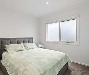 3/5 Deschamps Street, Lilydale - Photo 2