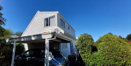 Comfortable home with nice outlook - Photo 2