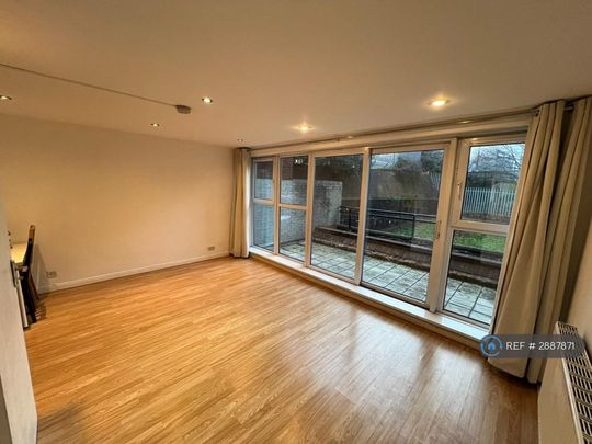 3 bedroom maisonette to rent - Photo 1