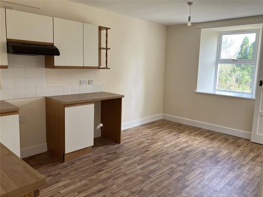 2 bedroom semi-detached house to rent - Photo 1