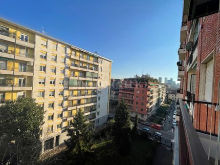 Casa a Milano in Via Belgirate, Cagliero - Photo 2