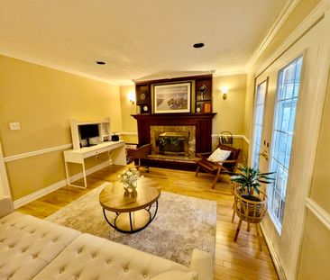 For Lease - 515 Louis Drive Unit# Ground Floor Unit, Mississauga, O... - Photo 5