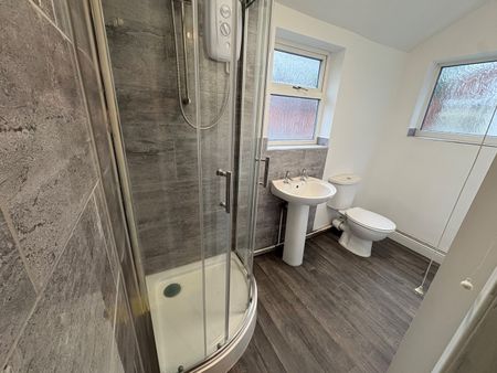 3 Bed Terraced House, Hearsall Lane, CV5 - Photo 5