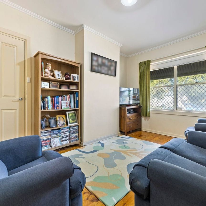 COMFORT AND CONVENIENCE - Photo 1