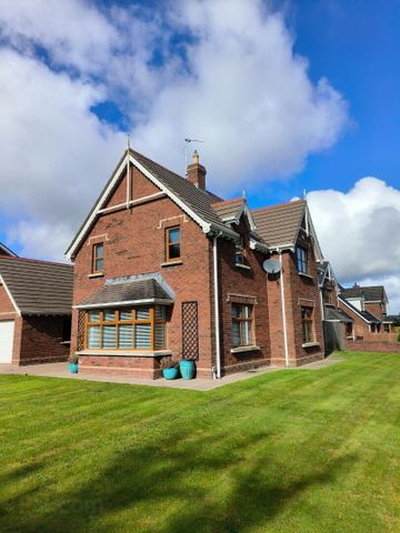 1 Henley Hall, BT266RZ, Hillsborough - Photo 5