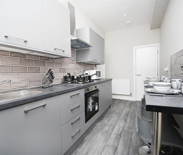 1 bed house share to rent in Berry Street, Burnley, BB11 - Photo 2