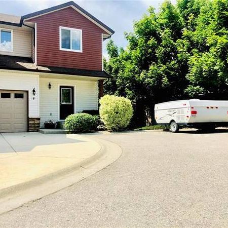 3 Bed and 3.5 Bath Townhome for rent in Vernon - Photo 4