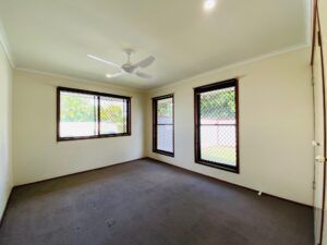 1/66 Dawn Parade MIAMI, QLD, 4220 - Photo 3