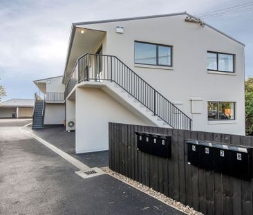 Fabulous Unit in Great Location! - Photo 6