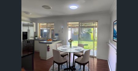 Spacious 3 Bedroom Home on 623m2 Block with 6m x 6m Powered Shed - Photo 2