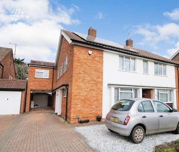 Silverdale Road, Earley, Reading, RG6 - Photo 1