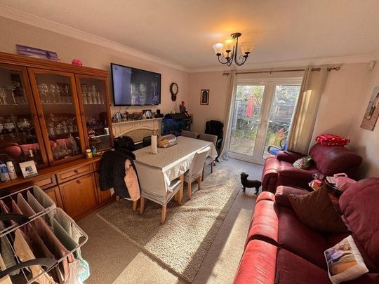 2 bedroom terraced house to rent - Photo 1