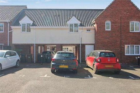 Summer Close, Framingham Earl, Norwich, Norfolk, NR14 - Photo 5