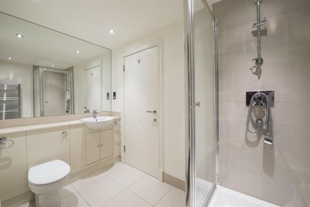 FULHAM ROAD, SW3, London - Photo 5