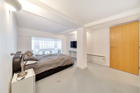 18 Reed Place - Photo 2