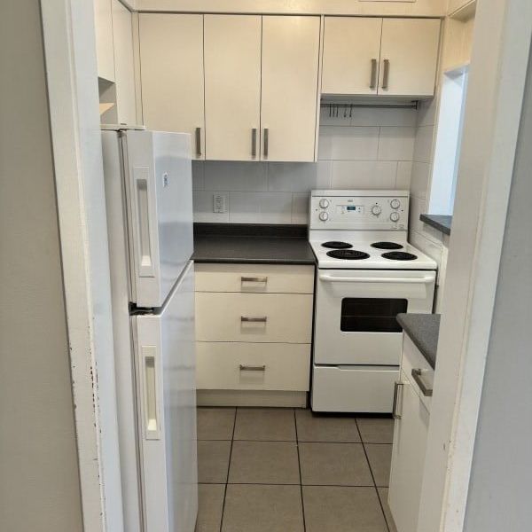 The White House - Photo 1